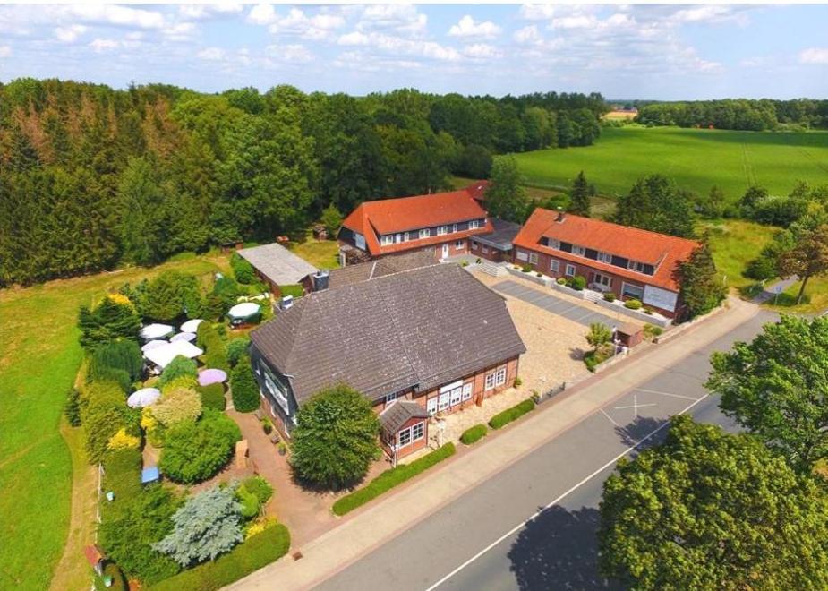Hotel Zur Erholung & Restaurant Amme'S Landhaus Eicklingen Dış mekan fotoğraf