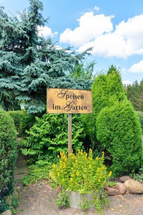Hotel Zur Erholung & Restaurant Amme'S Landhaus Eicklingen Dış mekan fotoğraf
