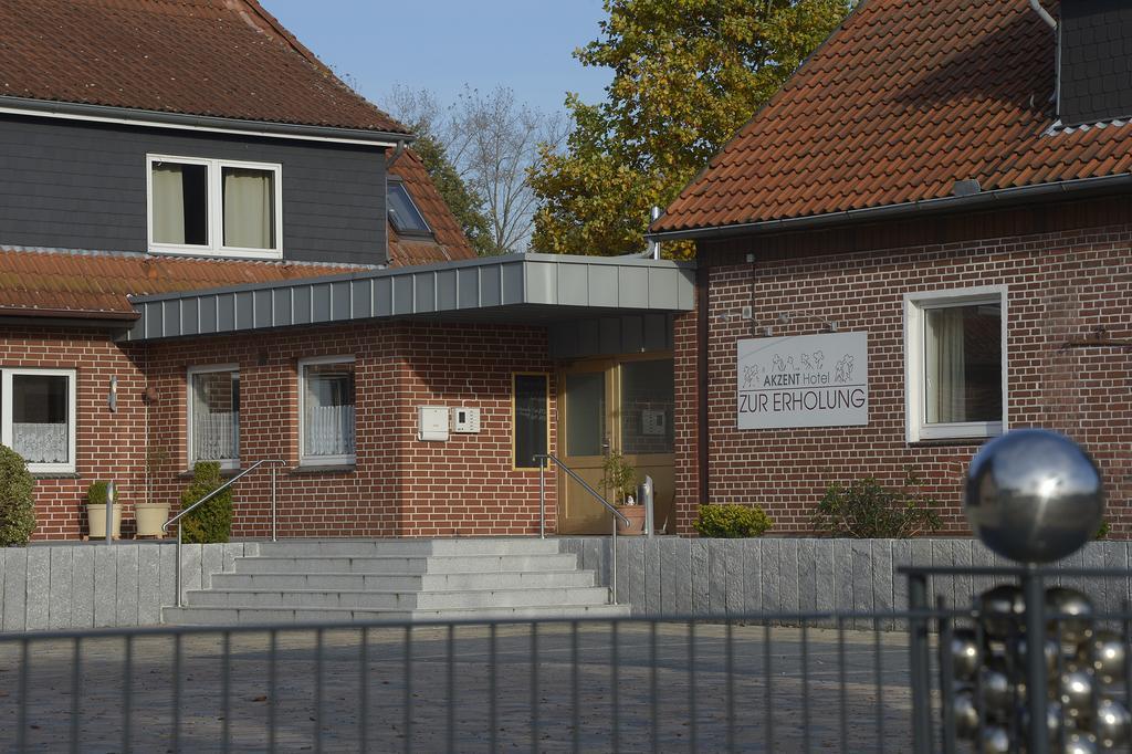 Hotel Zur Erholung & Restaurant Amme'S Landhaus Eicklingen Dış mekan fotoğraf